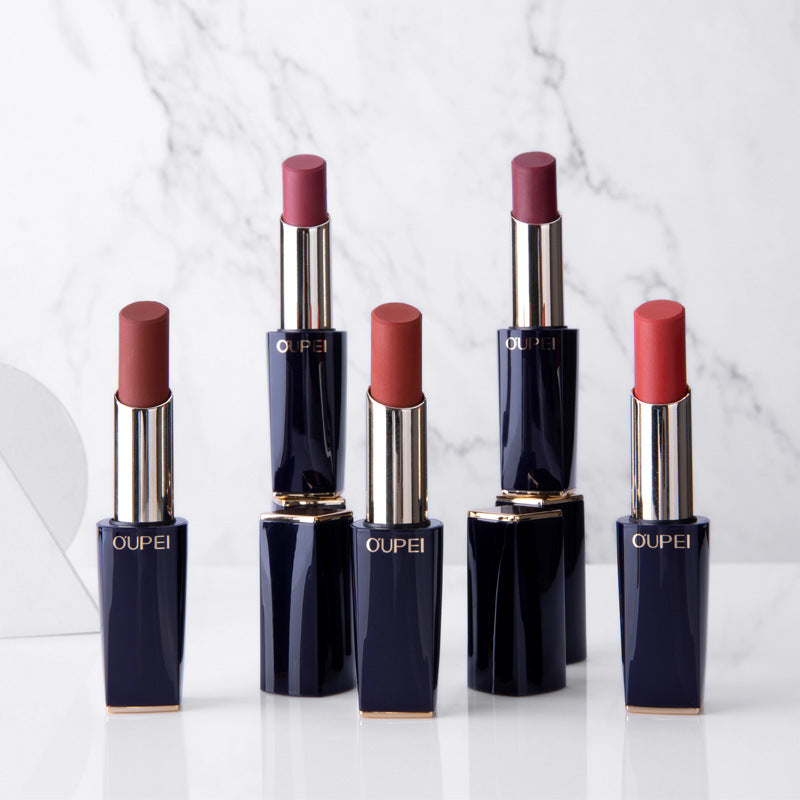 Admires Charm Moisturizing Natural Easy To Lipsticks