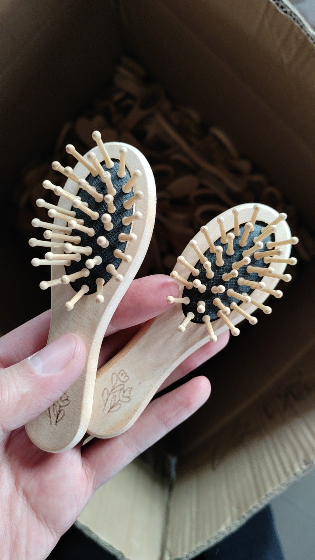 Travel Convenient Cute Solid Wood Air Hair Brushes & Combs