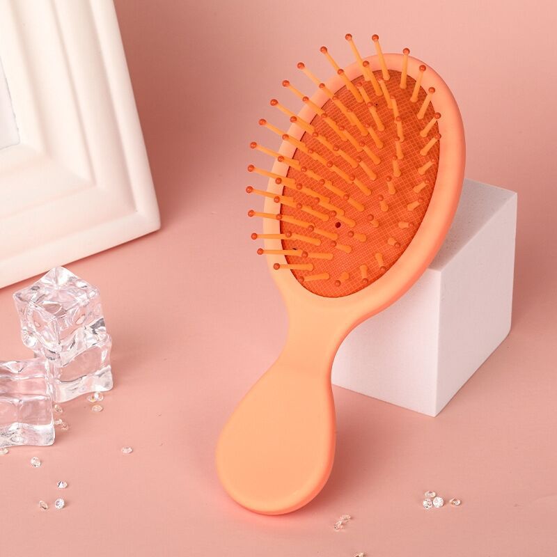 Macaron Color Air Cushion Small Portable Hair Brushes & Combs