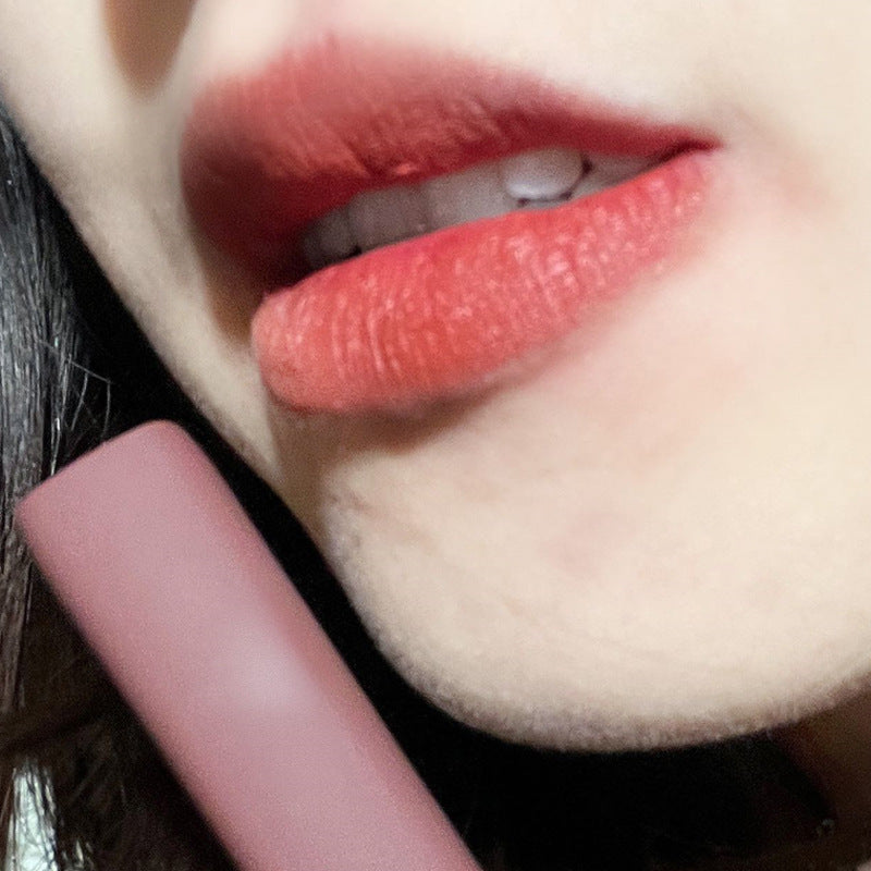 Matte Thin Tube Rabbit Limited Red Lipsticks