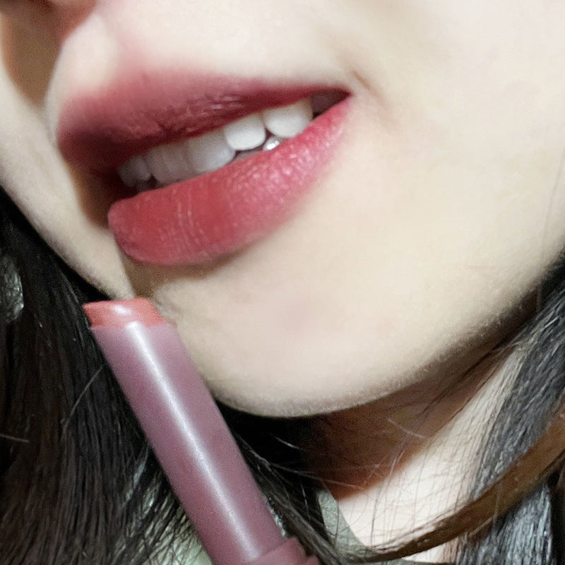 Saturated Veet Mist Matte Thin Tube Lipsticks