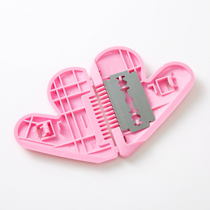 Heart Shaped Bangs Trimmer Cute Creative Cutting Hair Brushes & Combs