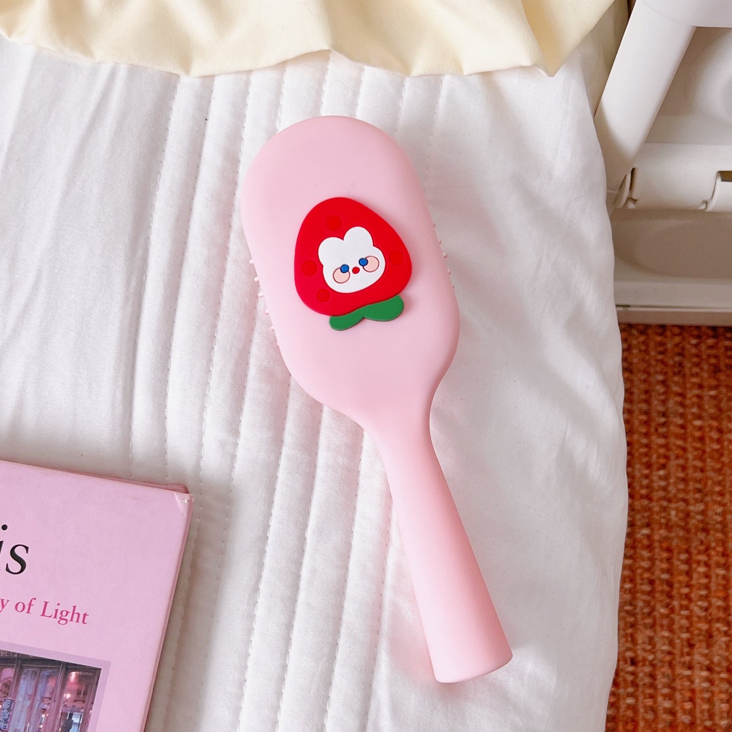 Women's Color Series Sweet Cute Strawberry Rabbit Hair Brushes & Combs