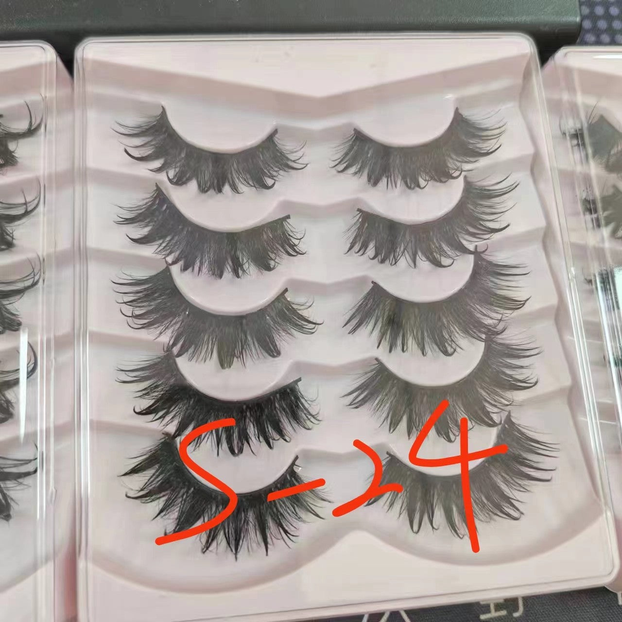 Attractive Wet Eyelashes Mink Style Thick False Lashes