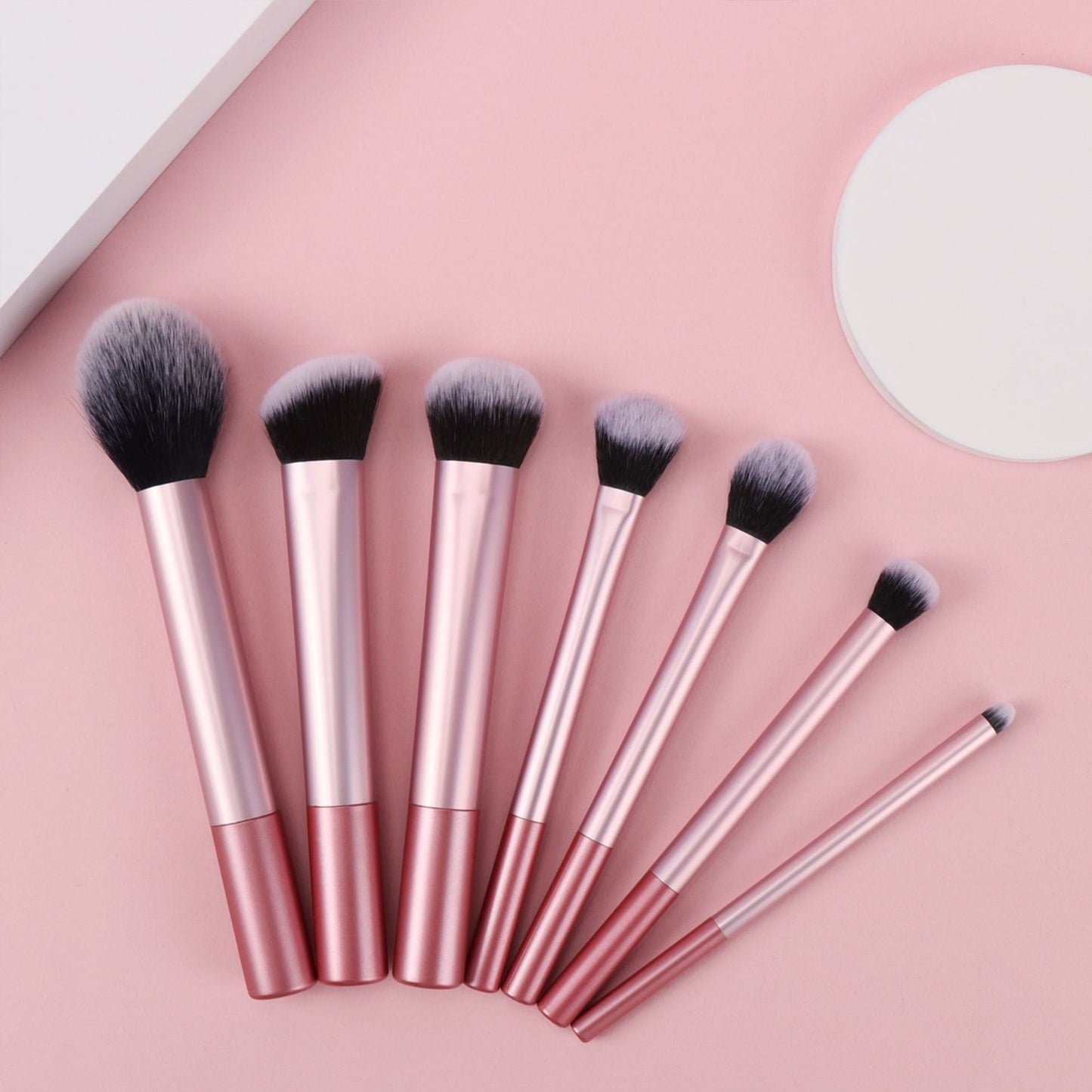 Professional Suit Full Powder Brush Concealer Shadow Source Makeup Brushes Accessories